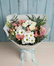 Букет цветов из:  Розы, Лизиантусы и Хризантемы в Пшехской