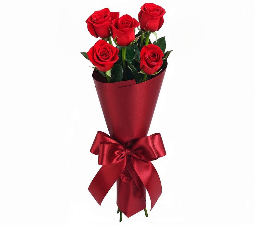 Букет 5 Красных роз Эдлесс Лав в Пшехской
