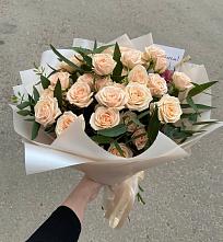 Букет Кремовые розы Латте в Пшехской