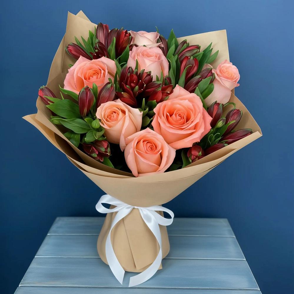 Букет цветов из: Розы и Альстромерии в Пшехской