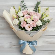 Букет цветов из:  Лизиантусы #REPLACE_PRED# Пшехской