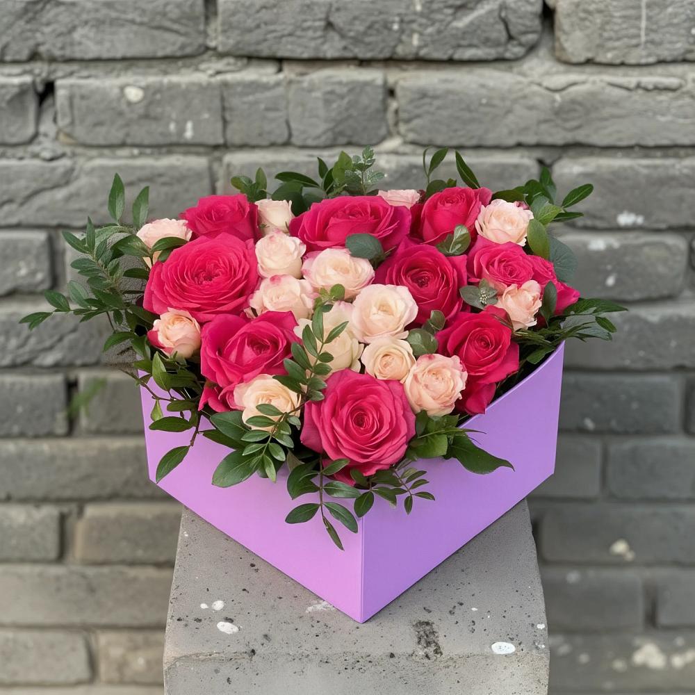Цветочная композиция из Розы в коробке в Пшехской