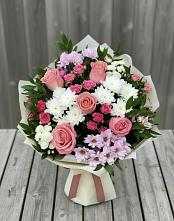 Букет цветов из:  Альстромерии, Гвоздики, Розы и Хризантемы в Пшехской