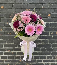 Букет цветов из:  Герберы и Хризантемы в Пшехской