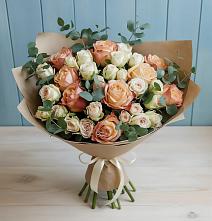 Букет цветов из:  Альстромерии и Розы в Пшехской