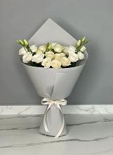 Букет цветов из:  Розы и Лизиантусы в Пшехской